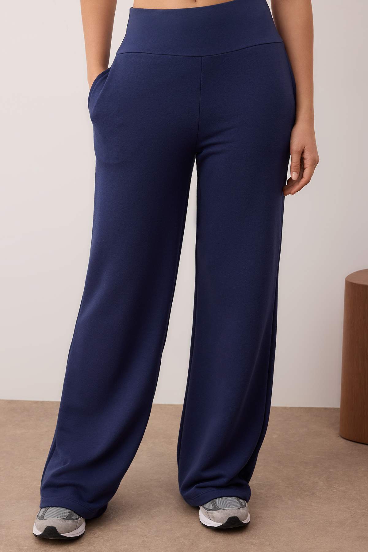 Pantalone TWOAW25PL00026 - teget [djesi-src-54917c0a02237d8b3c832be20dd562450531eafada9eb7982c5d8a64fa8d115a]