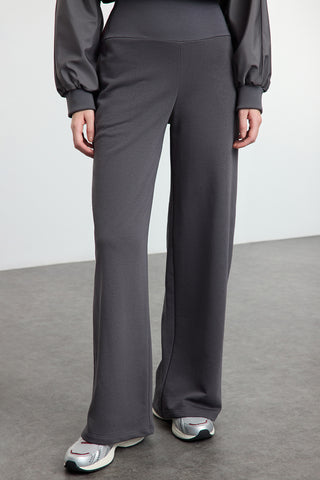 Pantalone TWOAW25PL00026 - siva 2 [djesi-src-ab19e4ffb13f1964996a8a18359138be2ad666b1112f02f8d3898a4fa4bda324]