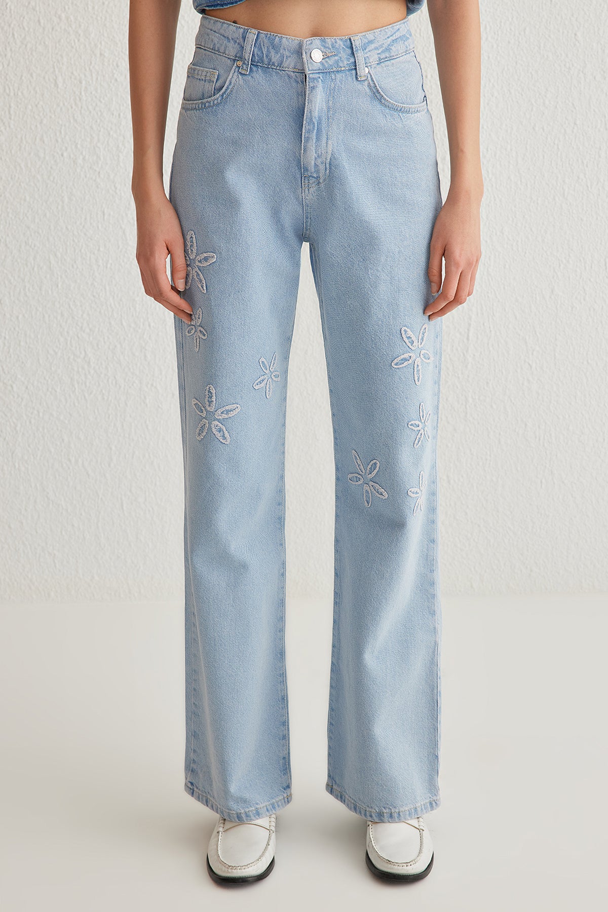 Farmerke TWOSS25JE00047 - plava