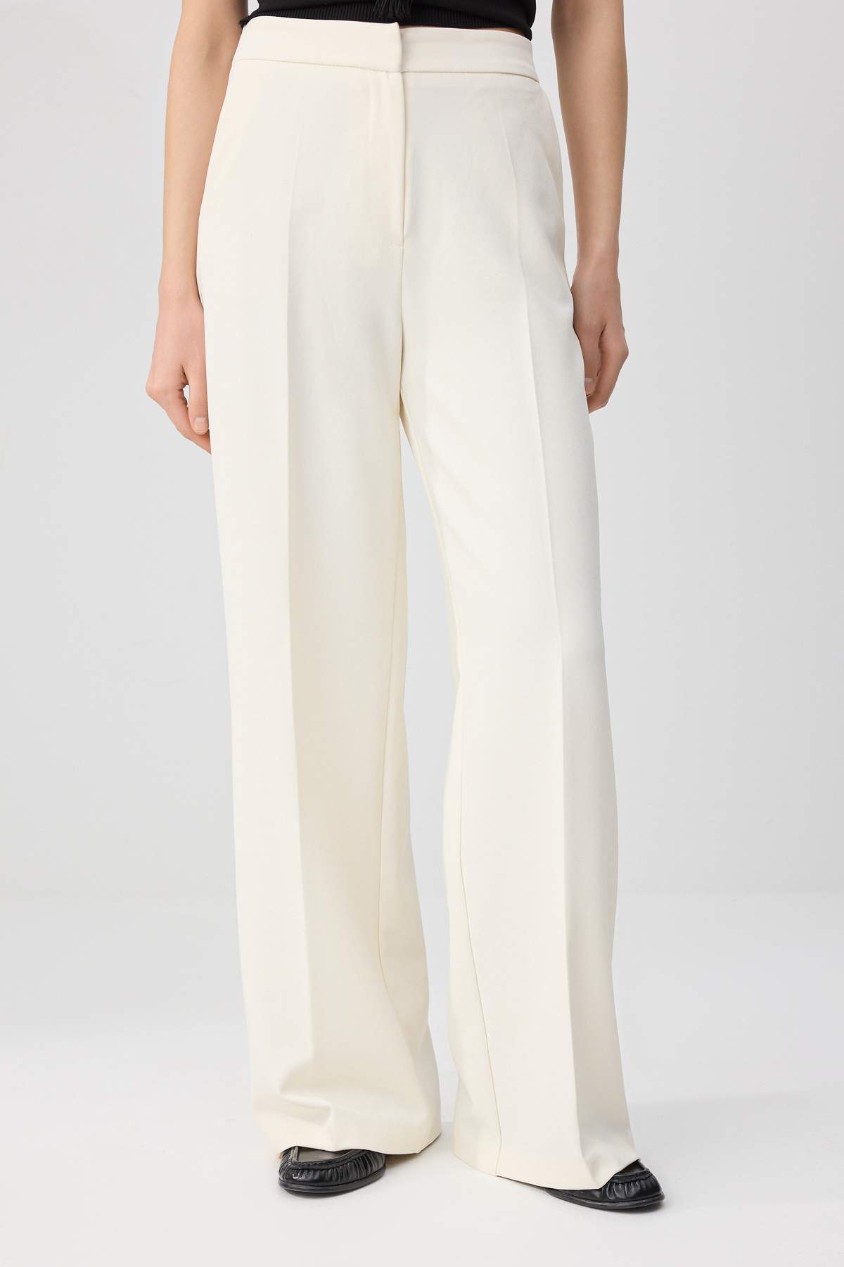 Pantalone TWOSS26PL00057 - bijela [djesi-src-692297bde1a7d2cff201a142720e0ebada8ea7df98dbe80913dfdb1d8f4c7e7b]