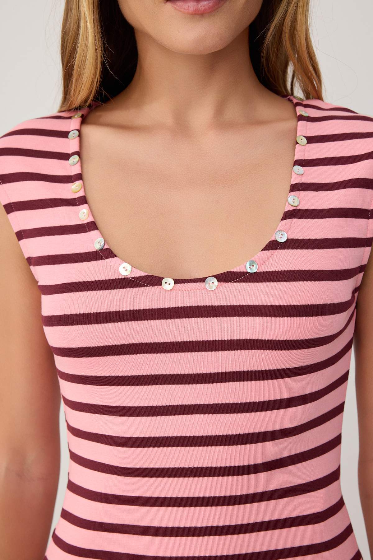 Sortsevi TWOSS26AU00278 - roze