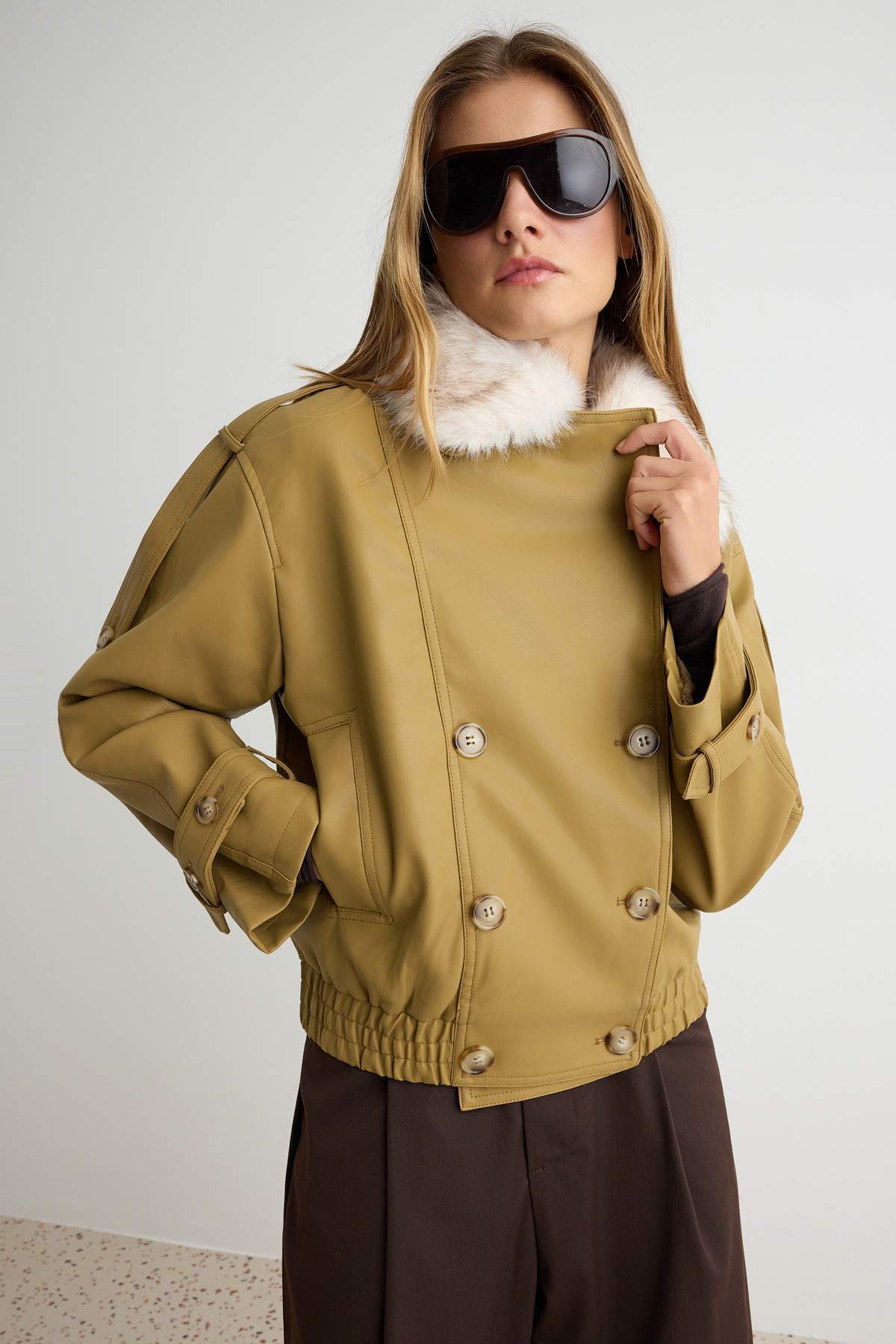 Kaputi TWOAW27MO00076 - khaki [djesi-src-809e3dc51c6094dd619b7a7fa810eb6096fe7c87231bf52962104f1425b52ec0]