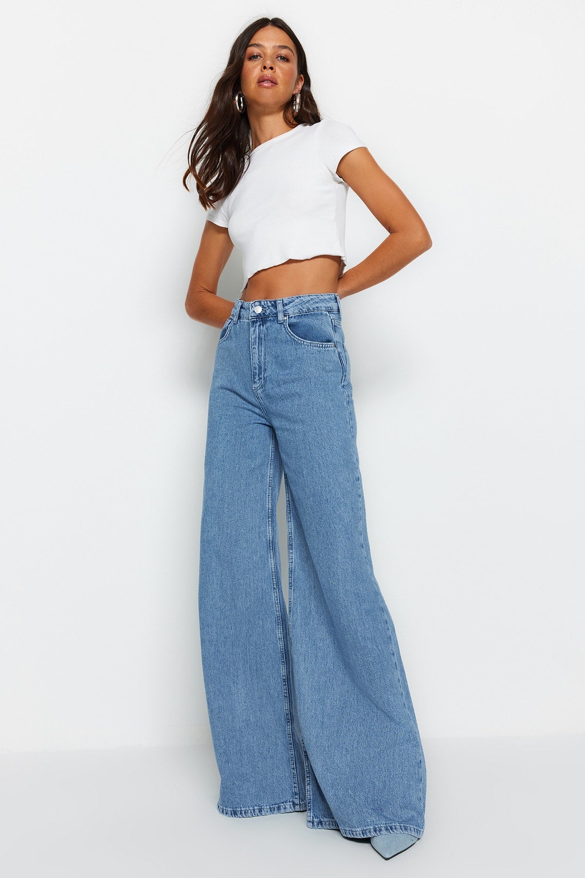 Farmerke TWOSS23JE00286 - plava