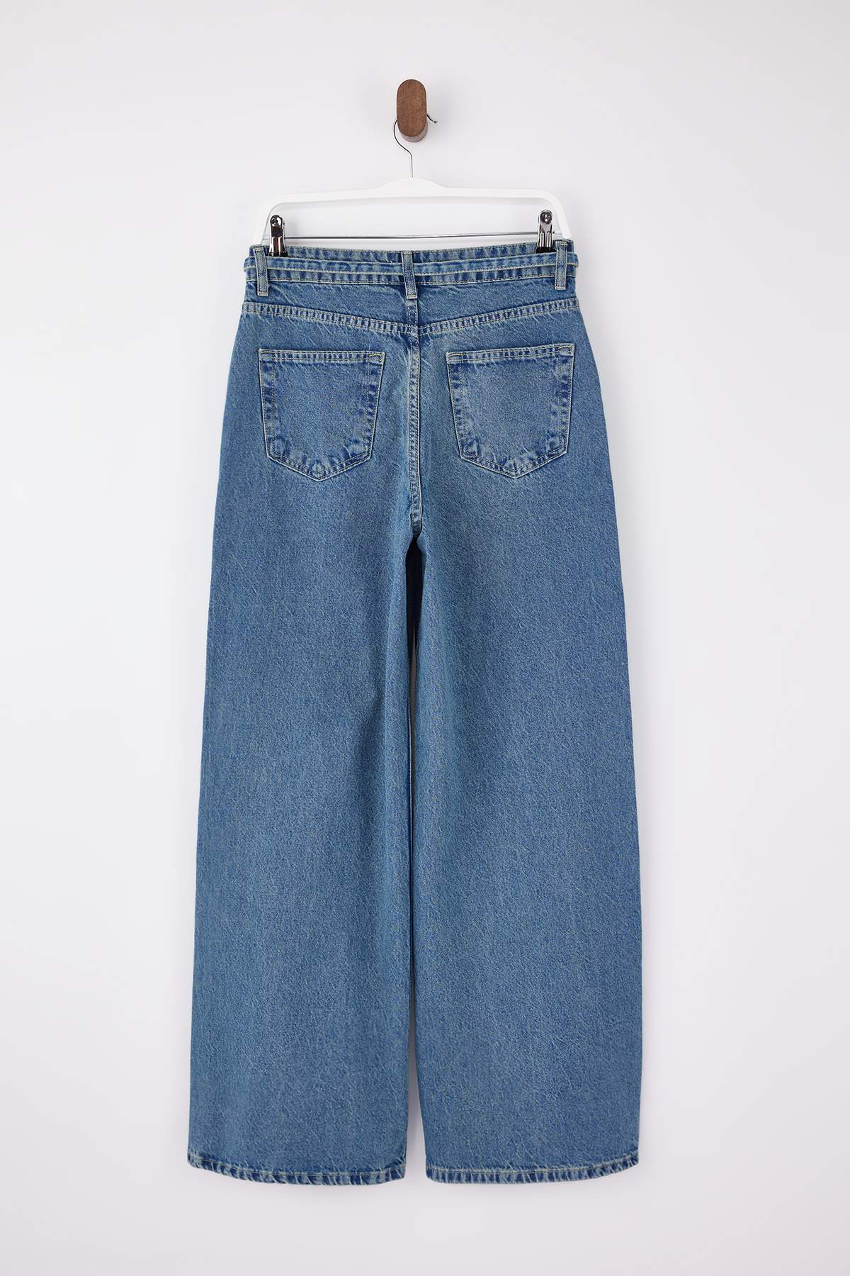 Farmerke TWOSS26JE00085 - plava
