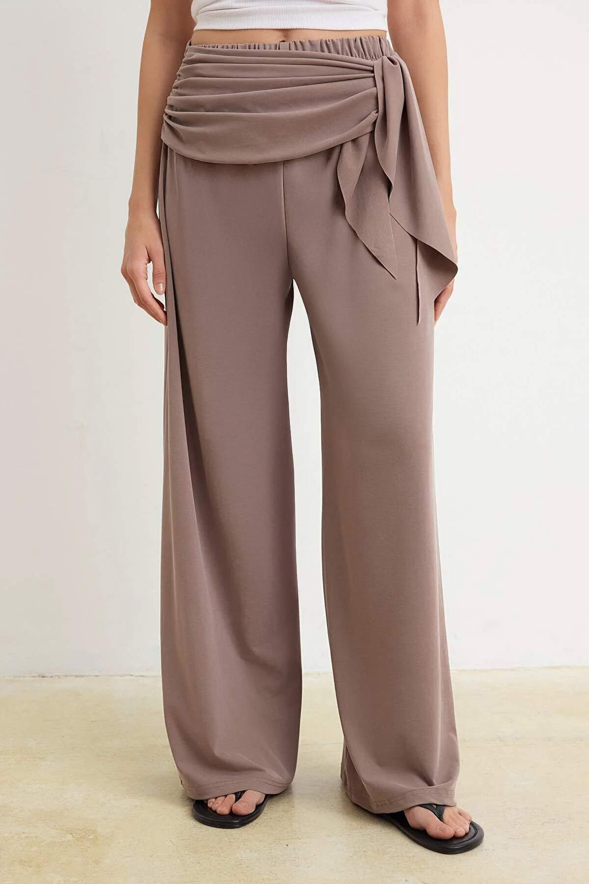 Pantalone TWOSS26PL00165 - vizon [djesi-src-7a7a7fa23e09cf6c68609cec951995b4ce6d3abbe9cc3031b4c86babff067ae6]