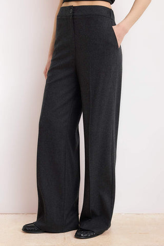 Pantalone TWOSS26PL00136 - crna [djesi-src-5b6adf30addb4bf8ac46a959353b112bc4ebda29db17247a4b0103efc32811b3]