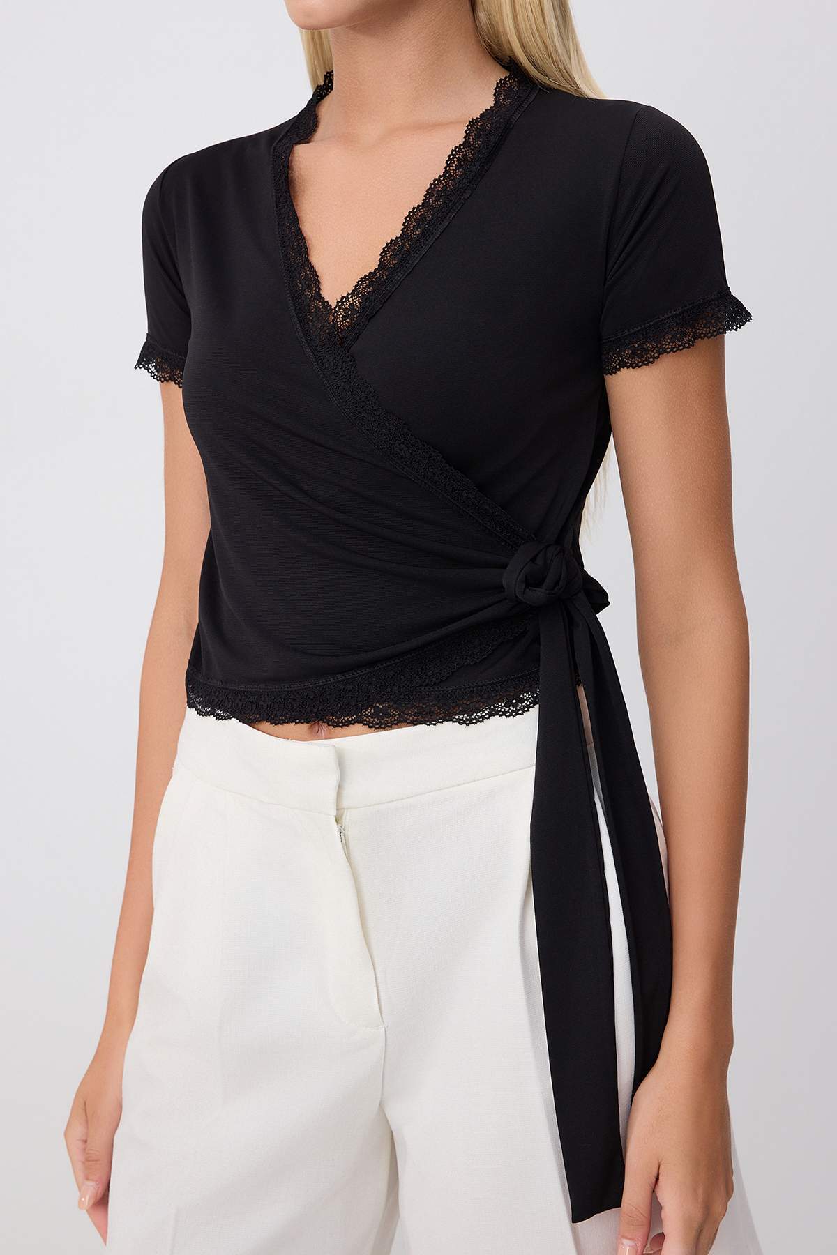 Bluze TWOSS26BZ01020 - crna
