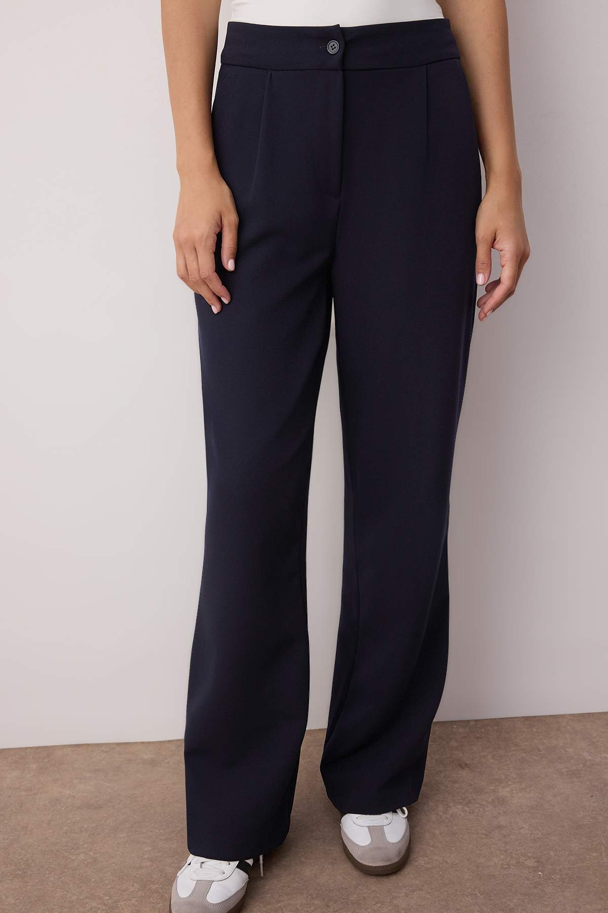 Pantalone TWOAW22PL0139 - teget [djesi-src-c72c1ad050e223467e8420b623a1a3648d43313568645b0fe7f21a84f04ebb7f]
