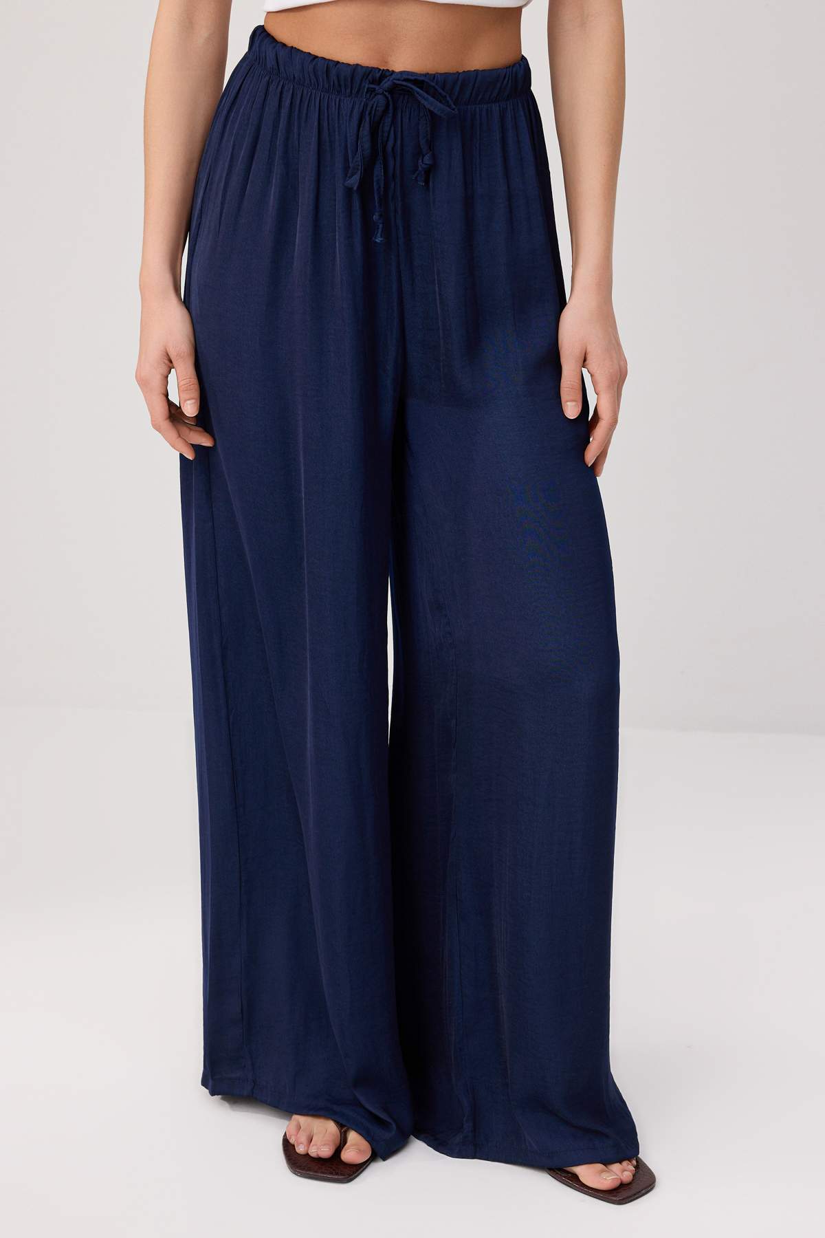 Pantalone TWOSS26PL00237 - teget [djesi-src-aa2bad1f86337257d9c4fc4297a39fd82b4c469da9abe6d2acd20eb57085d4e6]