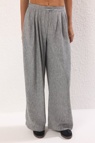 Pantalone TWOSS25PL00107 - siva [djesi-src-d0970e20b618bae57e7065fe1faea7d96429c85296dc7060fa93615e20580118]
