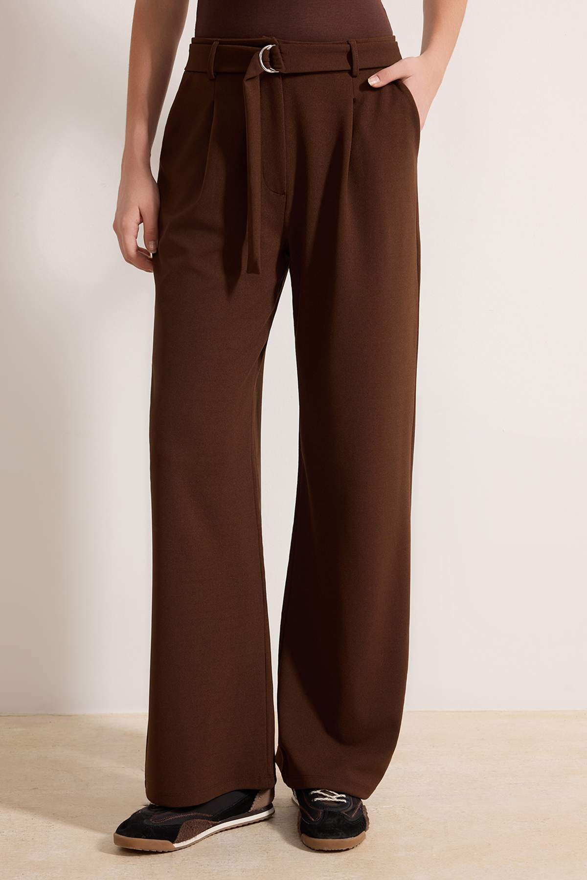 Pantalone TWOSS23PL00330 - braon [djesi-src-e7c51b434f7a6b14783a04b3233f0cb1a7e4c0210de9b9633d918490617a87b7]
