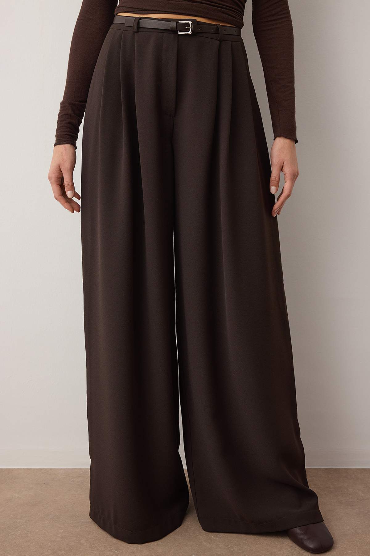 Pantalone TWOAW25PL00032 - braon [djesi-src-d696206fe3982941b50e73947e4a4198045d721f1b0f5c1099b6212cf9149dfe]