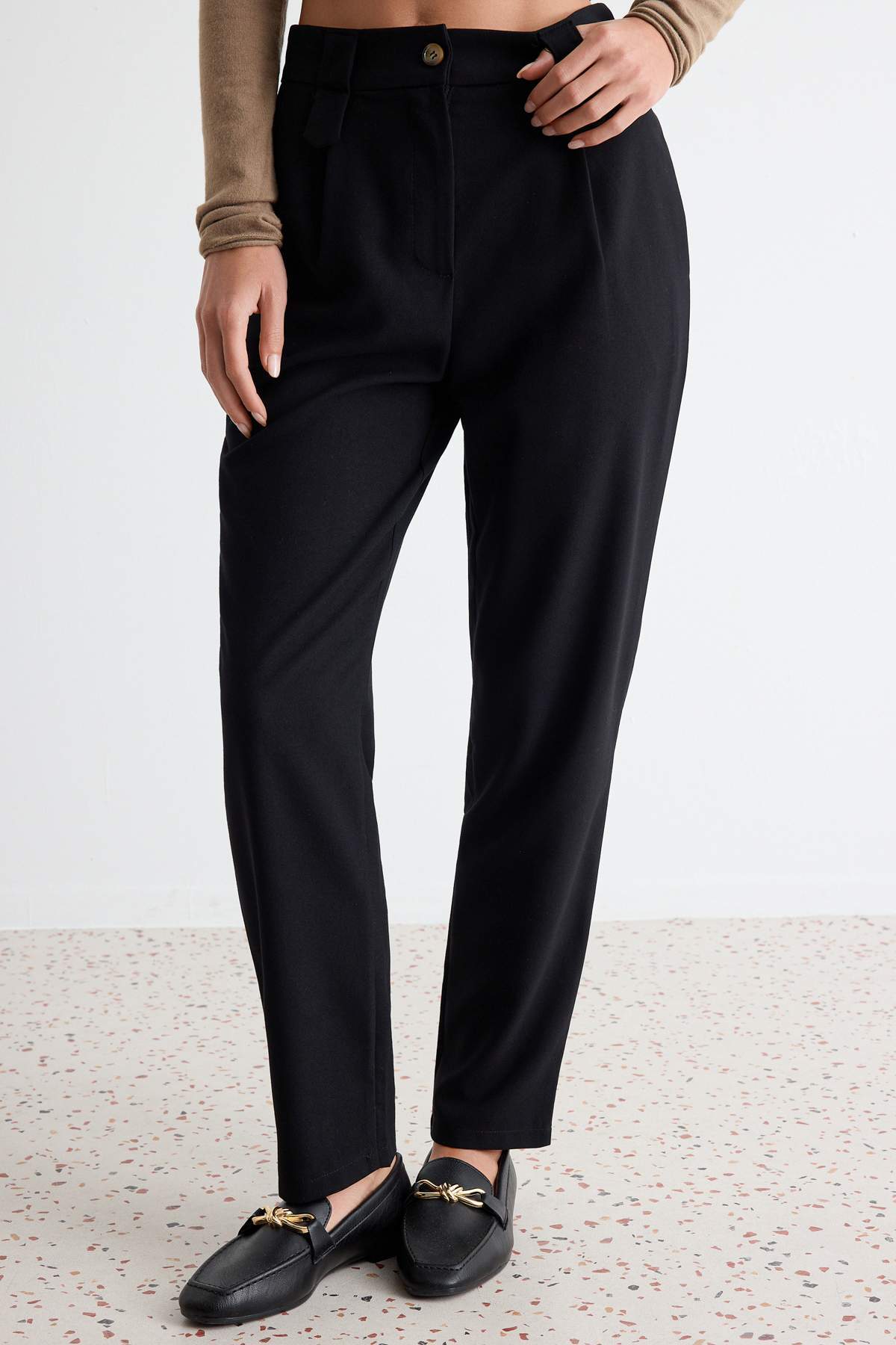 Pantalone TWOSS22PL0280 - crna [djesi-src-2da2b751475dace7a47732c071a5e79eee49e90dee6dbc5d9fd8085fc841d461]