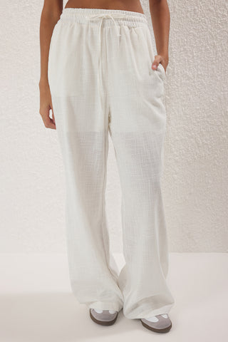 Pantalone TWOSS25PL00121 - bijela [djesi-src-41b27b42bf503d77acad89bc6ea83e5019ce29f89b2679a3c17bafbe62f47bde]
