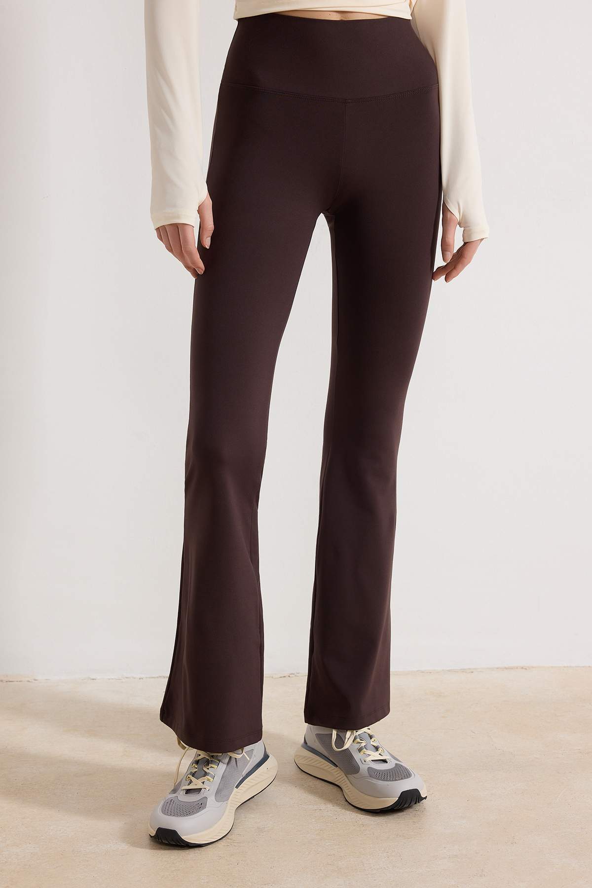 Helanke THMSS26TY00016 - braon [djesi-src-6aca17ad3a4967c296b3c60d093e6a4c32e134118522fc6aed695a0f353381c9]