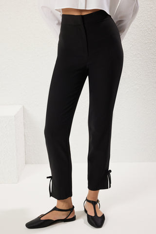 Pantalone TWOSS25PL00090 - crna [djesi-src-9016fdd39217695213e5560089d42ee0a4c42b816eda68a8b214eb2a61138da3]