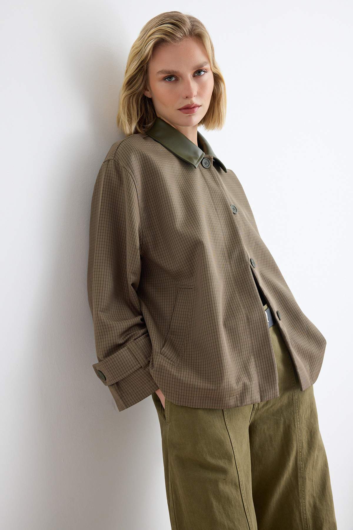 Kaputi TWOAW27MO00098 - khaki [djesi-src-0fe90f35ace3ec28f1a1652293f1abdc0f3554d21726a893c545aed309d3958b]
