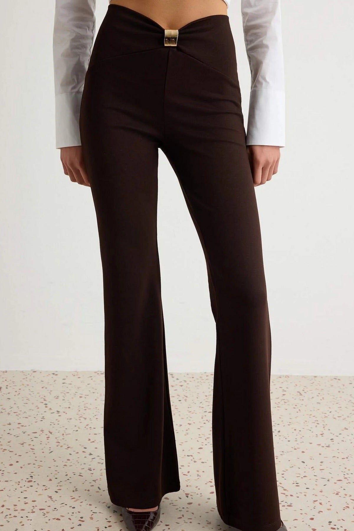 Pantalone TWOAW27PL00054 - braon [djesi-src-aec1c5a3e3278c1197b3be9c3a541fc7492ac8efa285f0dec27176535902c8ee]