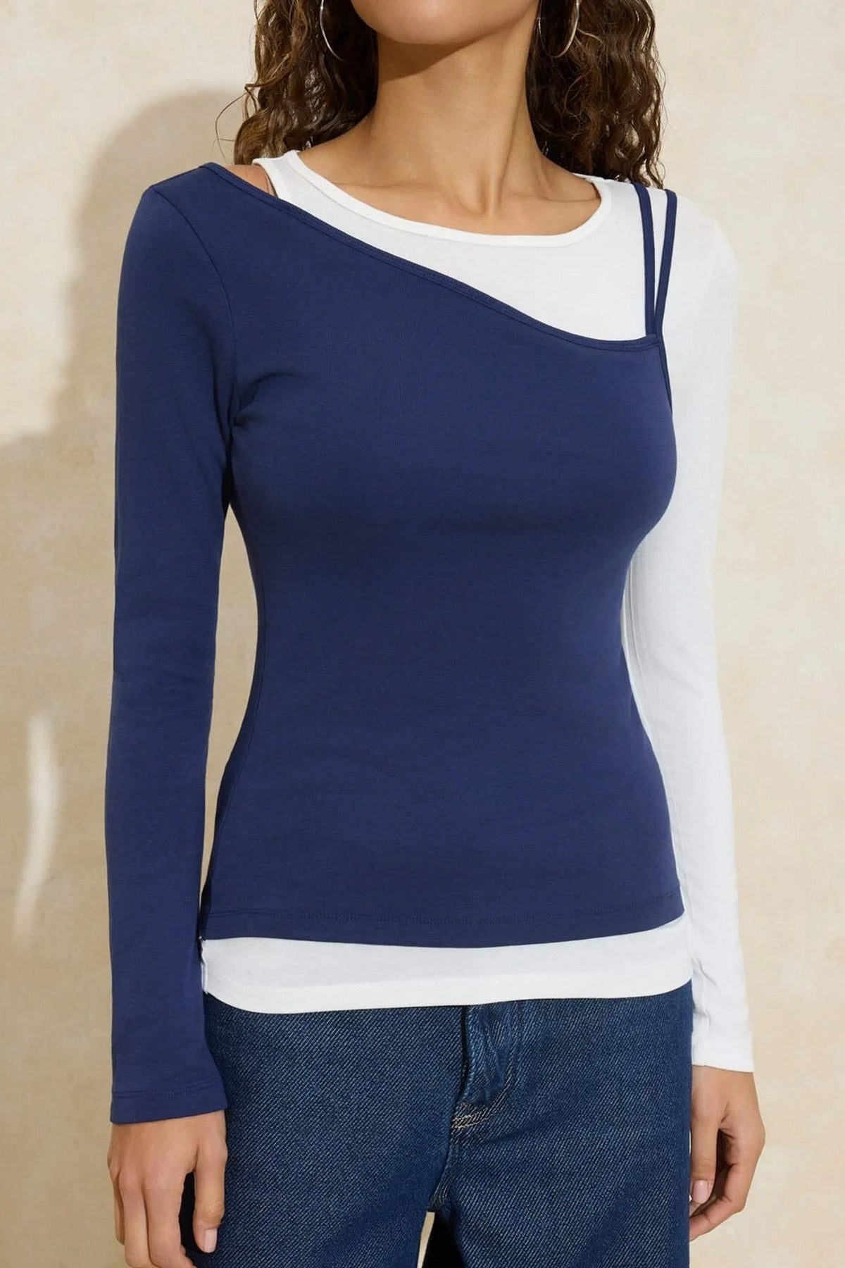 Bluze TWOSS26BZ00231 - teget [djesi-src-b662adbb87fec7117484d554e55f26be2f0099c00c3ce2e31e22470295fbaa26]