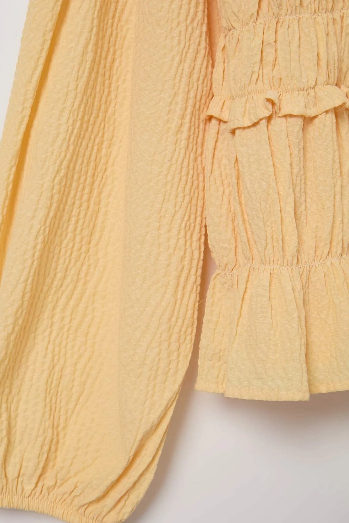 Bluza TBBAW27AF00056 - žuta [djesi-src-1bf8bd8e1f92518424814ebdf6cb4b93f9b94034a94d9e213cb74b6f405ef546]