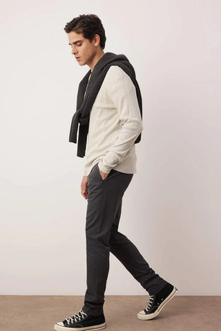 Pantalone TMNAW26PL00007 - crna [djesi-src-da23df60cc361aa4e179407da2cd4769076842be0628a5367025bc47472d797a]