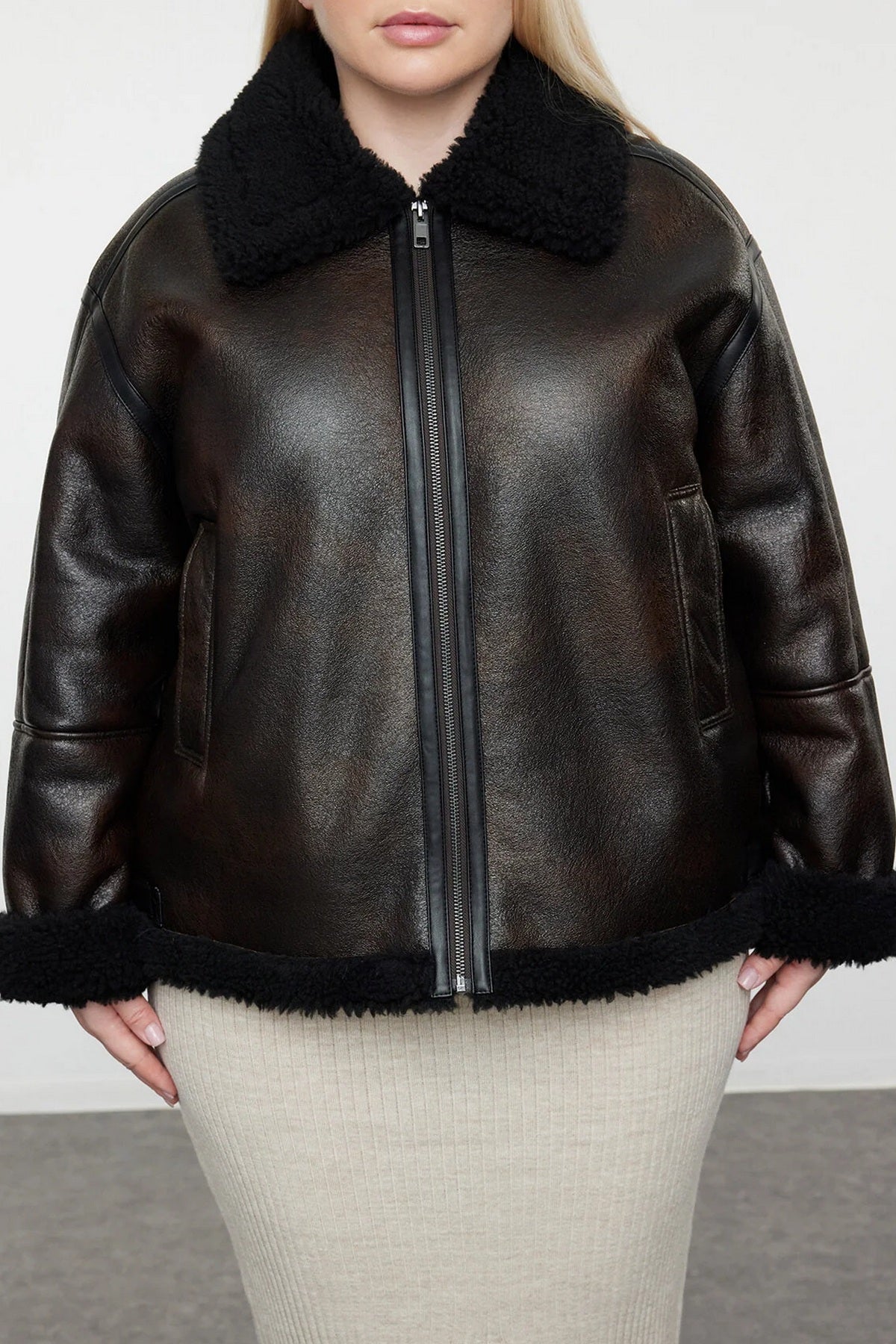 Jakna TBBAW25AW00001 - braon [djesi-src-18da1d17ccf6dc4f337a05f73799c0590d1c1e3a4f43325fd263e1e82cf81c57]