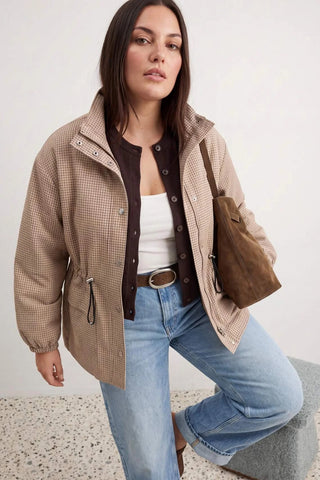 Jakna TWOAW27AW00026 - ekru [djesi-src-39b091d9e4b8a203b01c18c7d10802aa2466f4fa71cf1dd96054ae95e9372611]