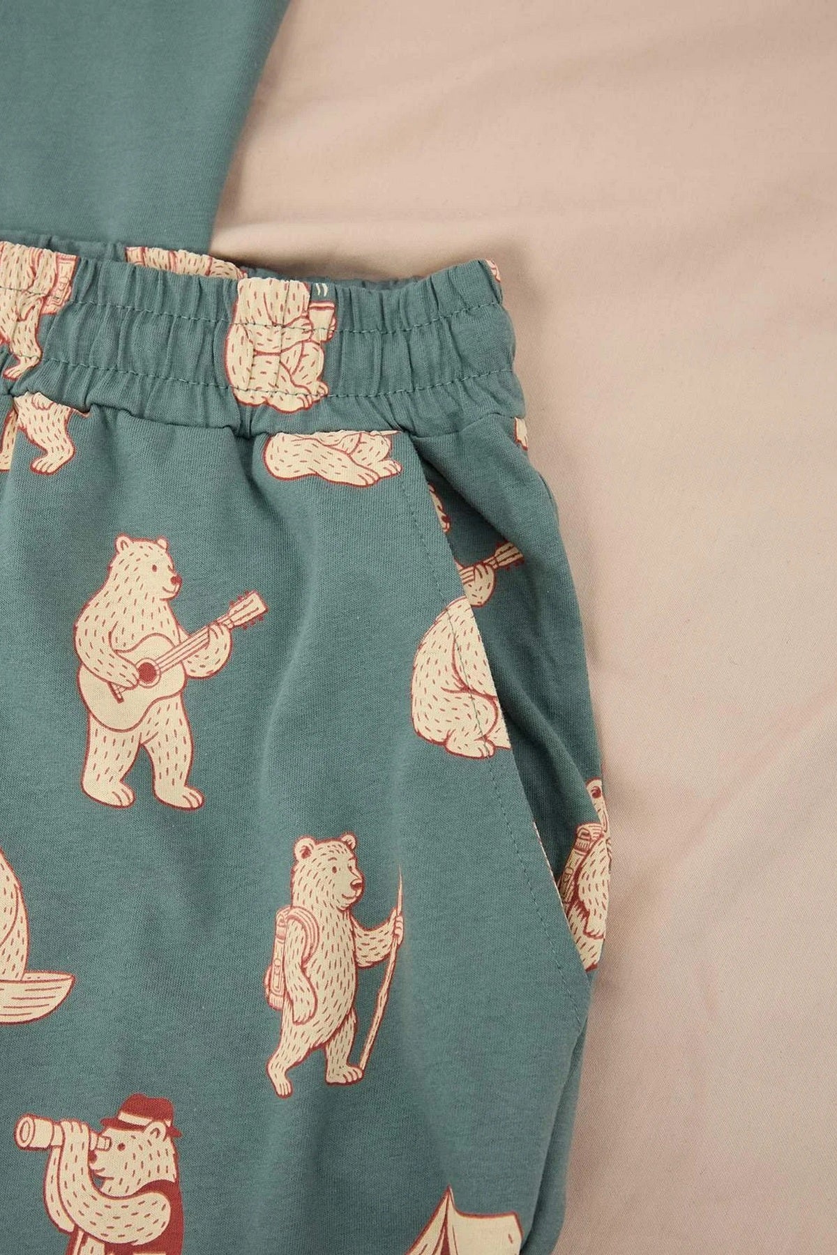 Pidžame TMNSS26AI00016 - zelena [djesi-src-2f1242c9a2d130e9ce345ee7d316e3144b96839b2cf6a5434c9d2c60f8360fd9]