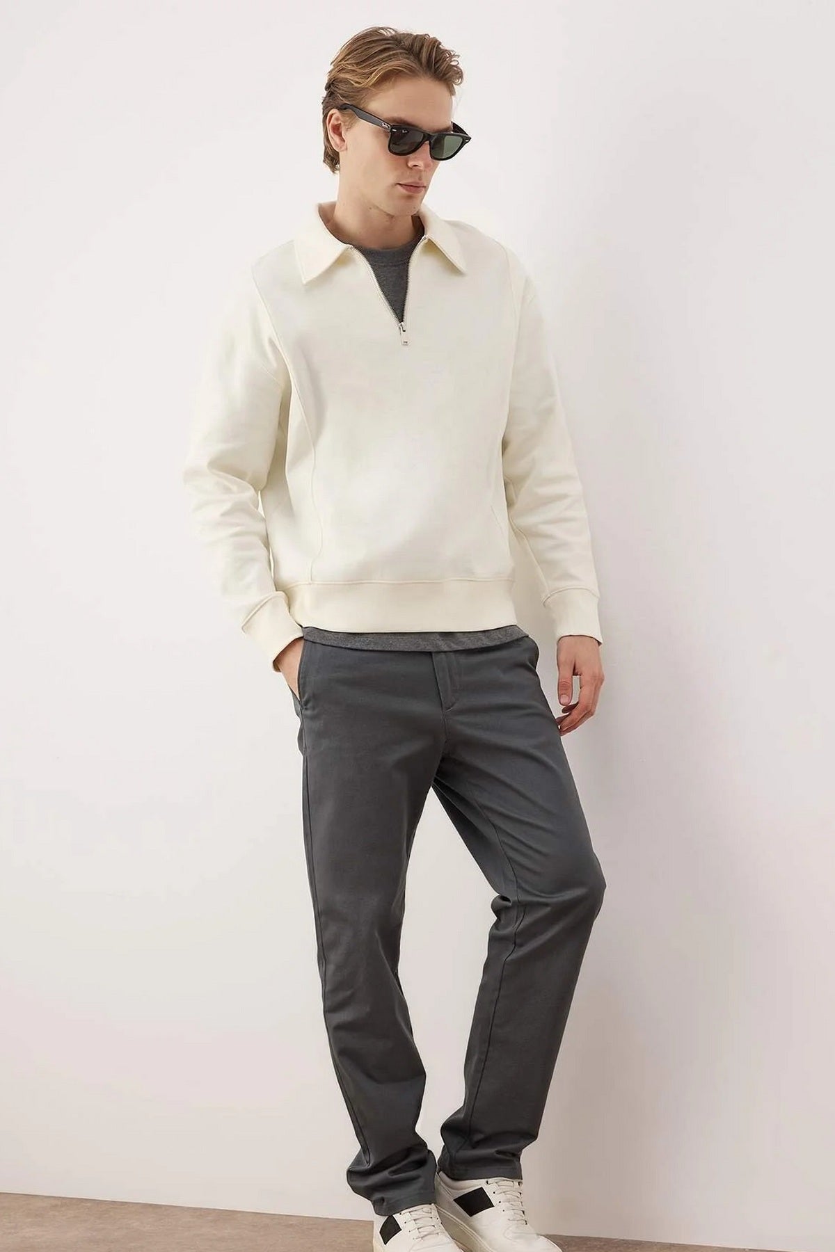 Pantalone TMNAW26PL00026 - zelena [djesi-src-c8e2029f751db7c3fd7bc43fc3956424a40b93bced9501ed1c5d3bf9dc71f5f8]
