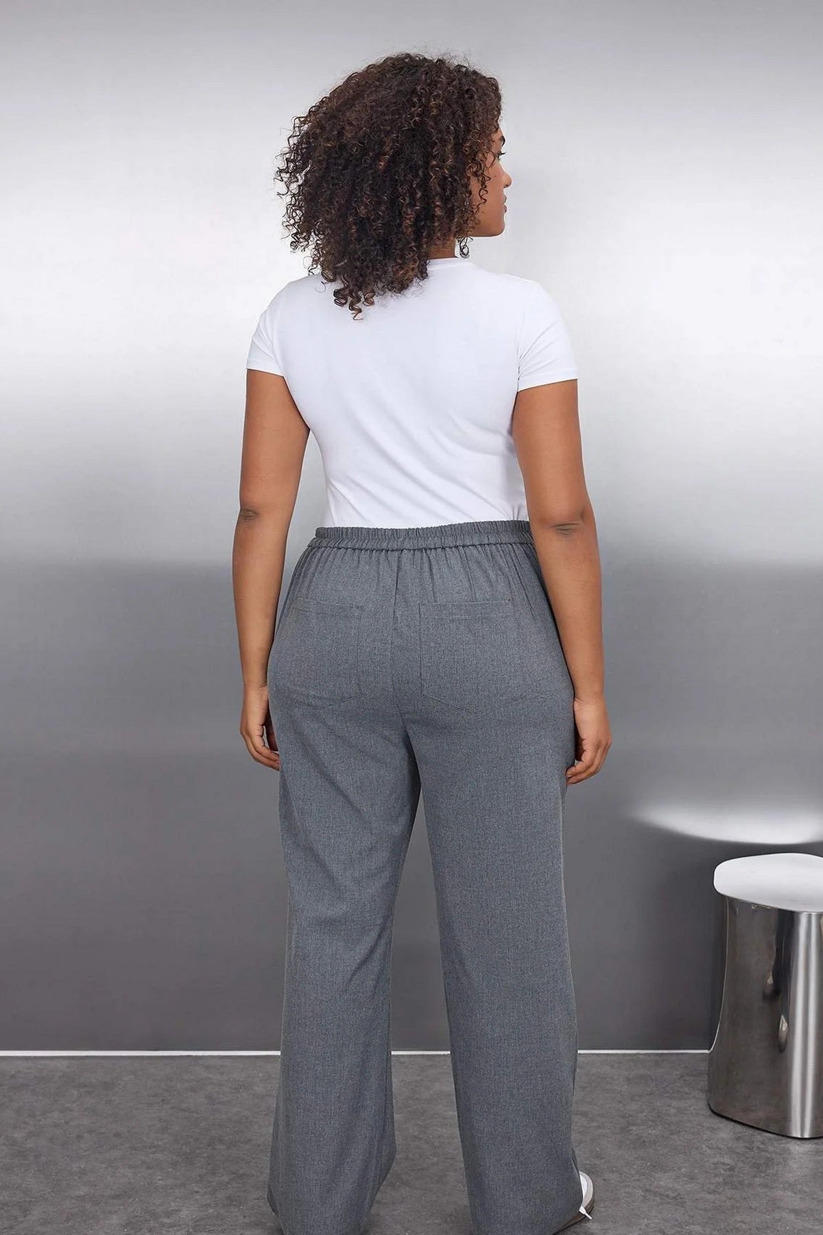 Pantalone TBBAW26AR00013 - siva [djesi-src-1a35c68a2ec046de701aa48229a09c0b0cccd29cb7a57a28e831664b2dd7c243]