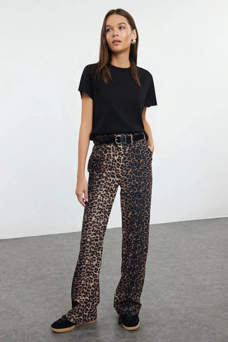 Pantalone TWOAW25PL00030 - braon [djesi-src-ba9a02ff3a8604436891ba8d092f981e131a256d7e02f6d606e2d11aba6eaf11]