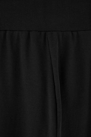 Pantalone TBBAW27AR00015 - crna [djesi-src-66520350e8ee93decd067567e0698469dd5027e4a2e28e9e180331e9934d9283]