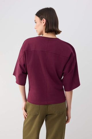 Majice TWOSS26TS00047 - šljive [djesi-src-ba3e4880d52a4ec3b8c326fcce3af033fa1479fb6008cee3bce1fc6e1245c1c5]