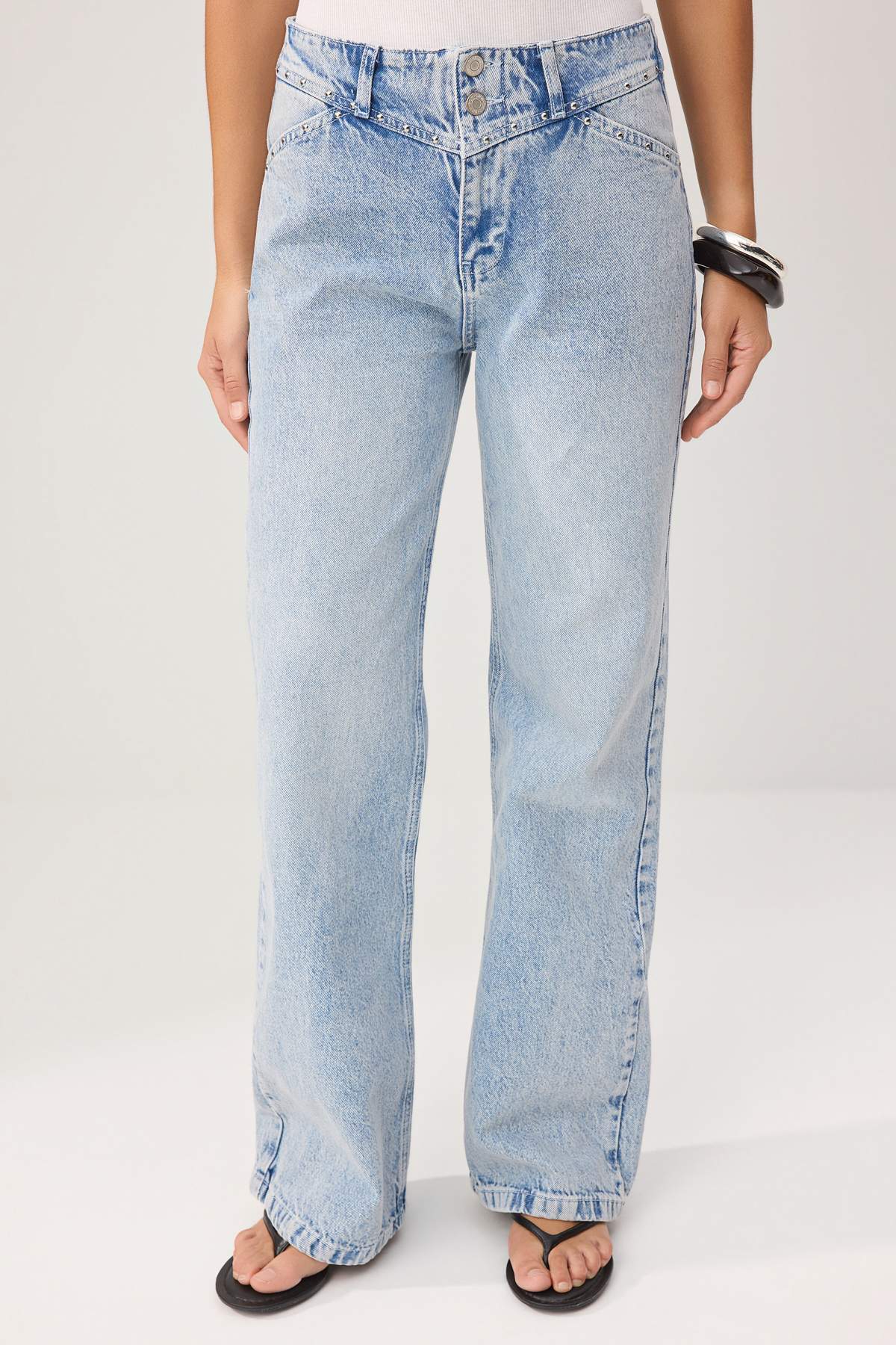 Farmerke TWOSS26JE00051 - plava