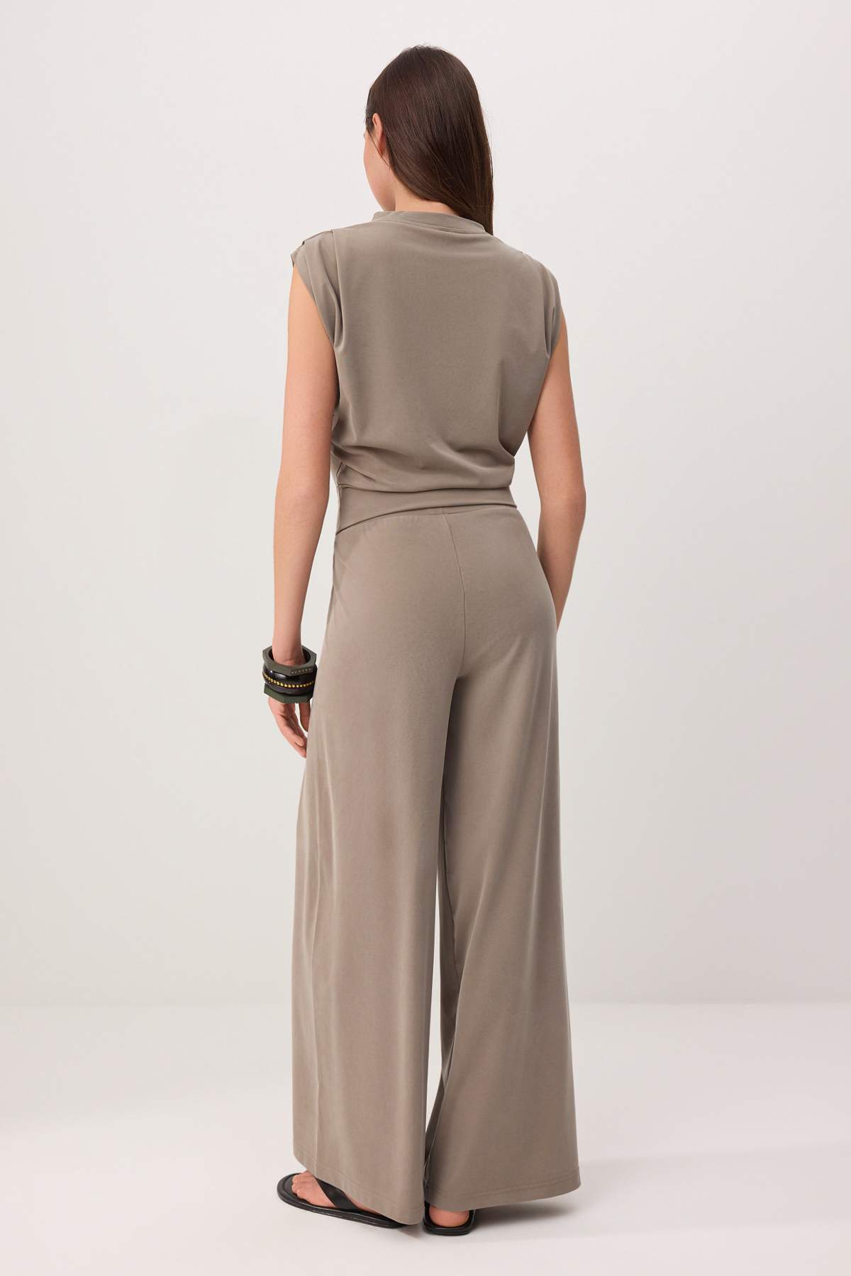 Kompleti TWOSS26AU00154 - khaki