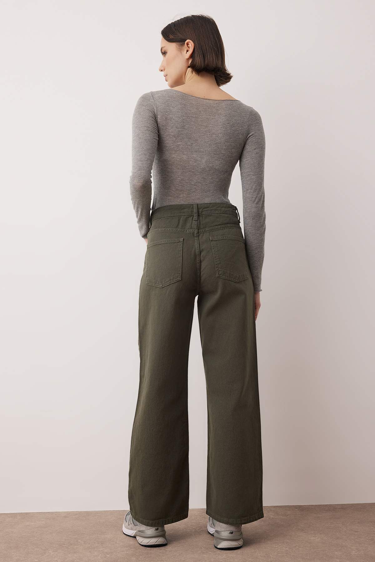 Farmerke TWOAW26JE00190 - khaki