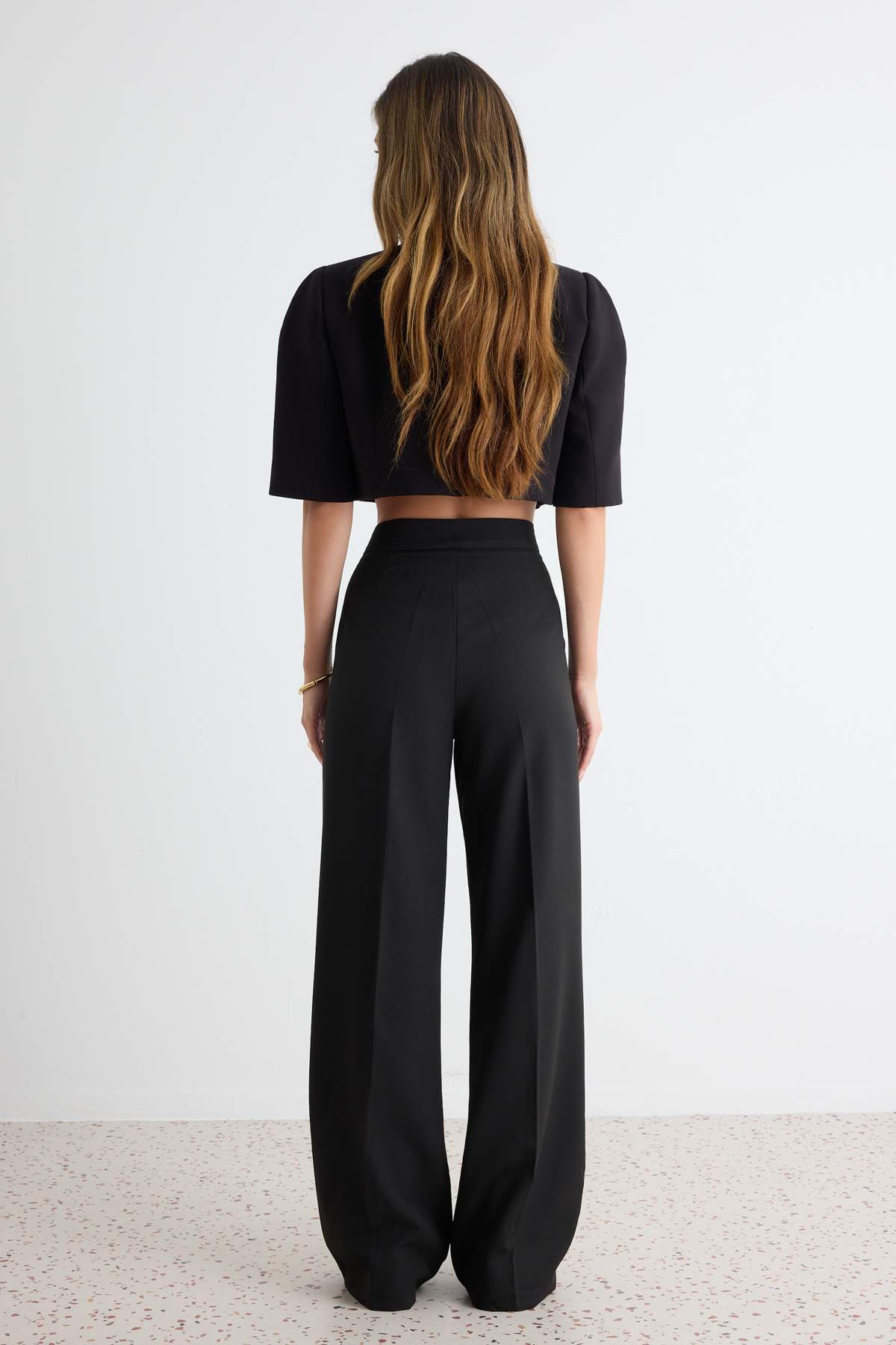 Pantalone TWOAW27PL00069 - crna [djesi-src-6fa53207851eb03c94916a8fc983f2606f9613bad9f32582c562e7751ad871f4]