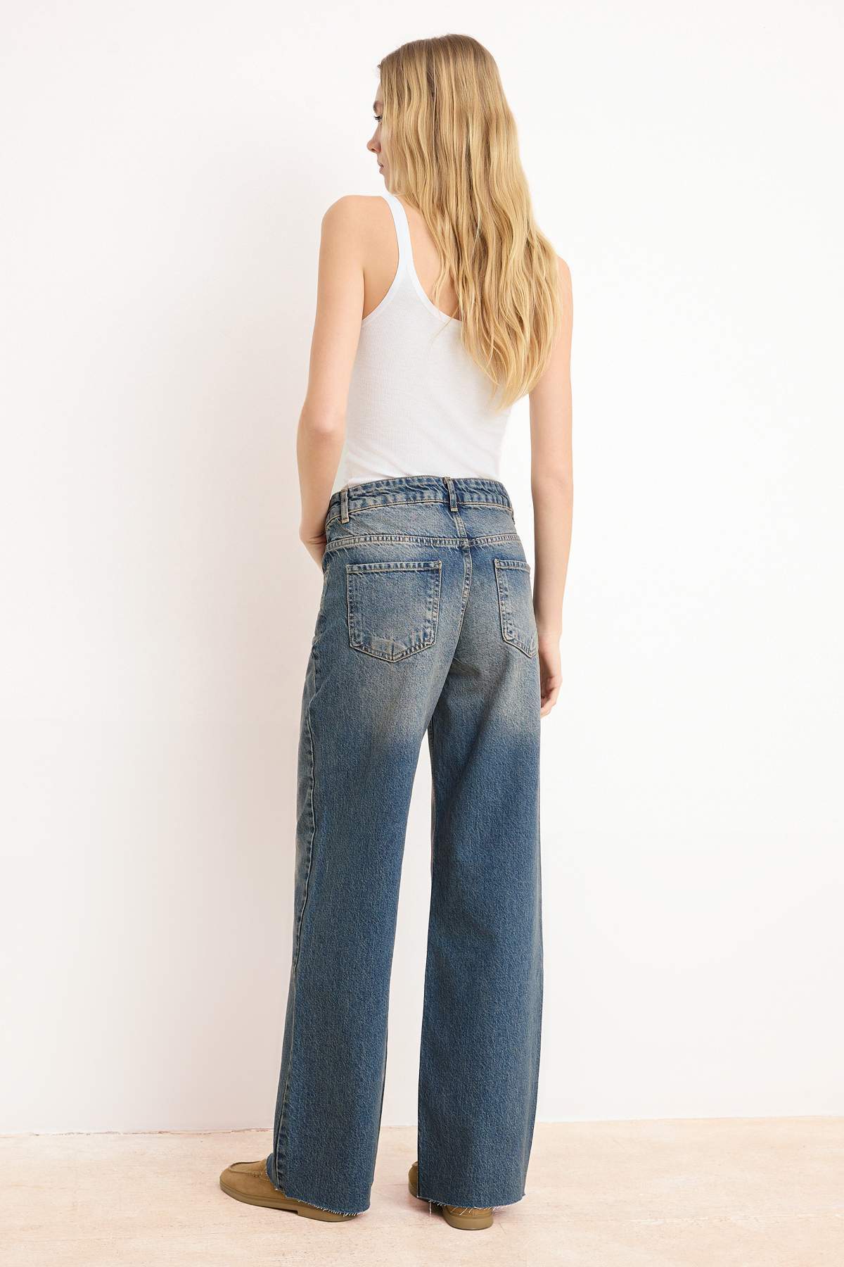 Farmerke TWOSS26JE00013 - plava
