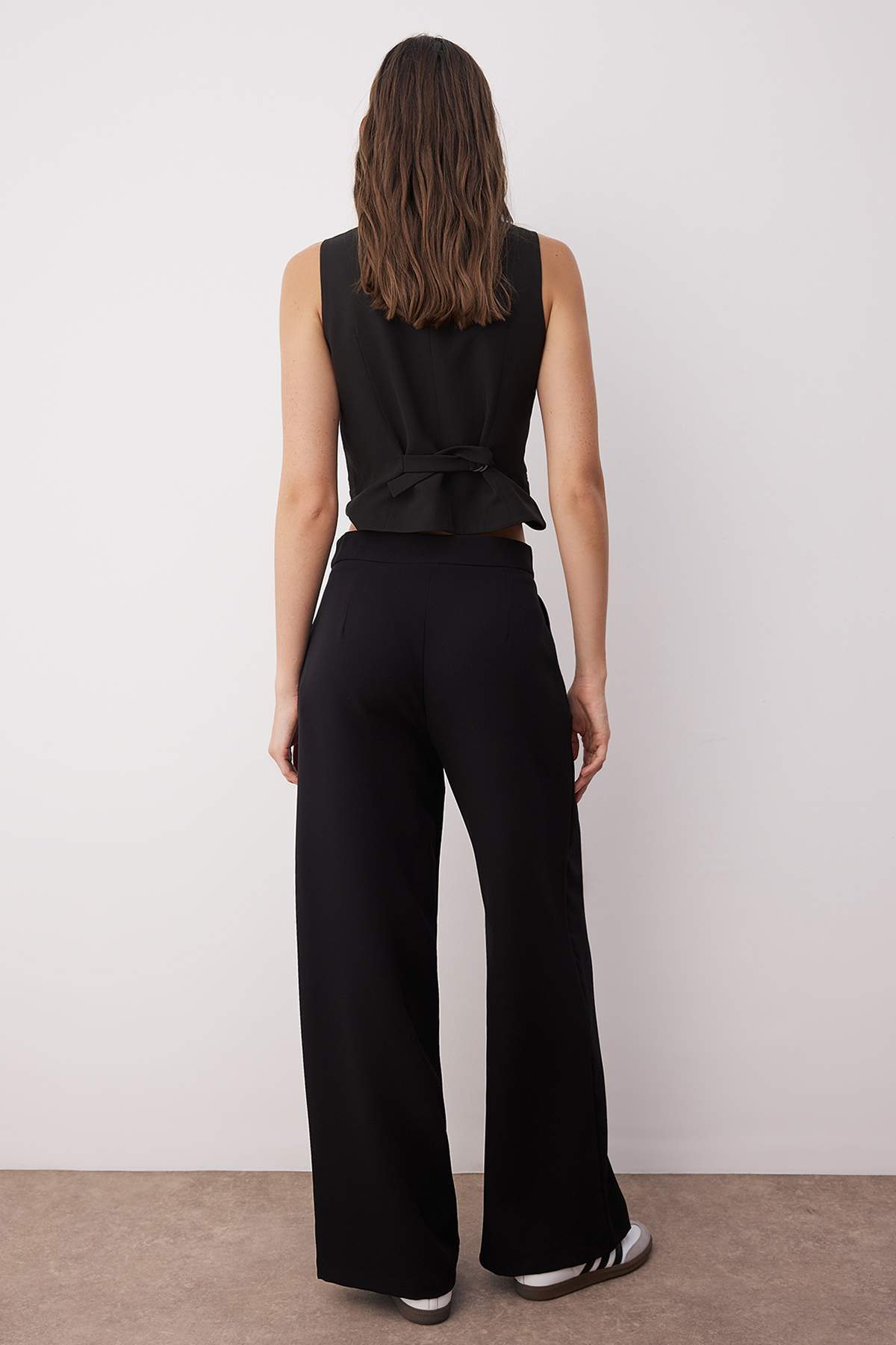Pantalone TWOSS21PL0189 - crna [djesi-src-64365d3cf7936f1a06b4059996b8d4644cf8d177d4c91bc66a8668d6fefa3579]