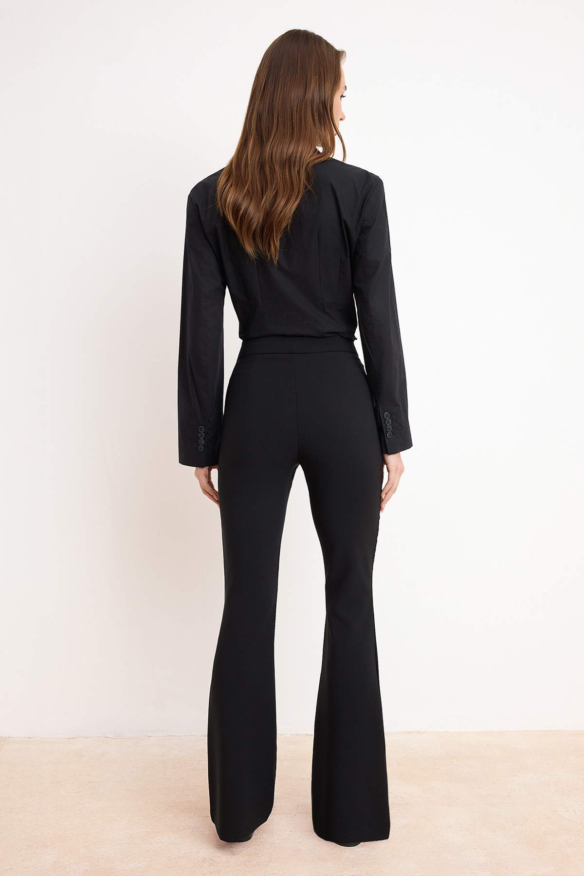 Pantalone TWOAW20PL0094 - crna [djesi-src-1445f4e0e91b973b695427c8b6c5b1f6e5b4709223db517d266a13b8363e7d28]
