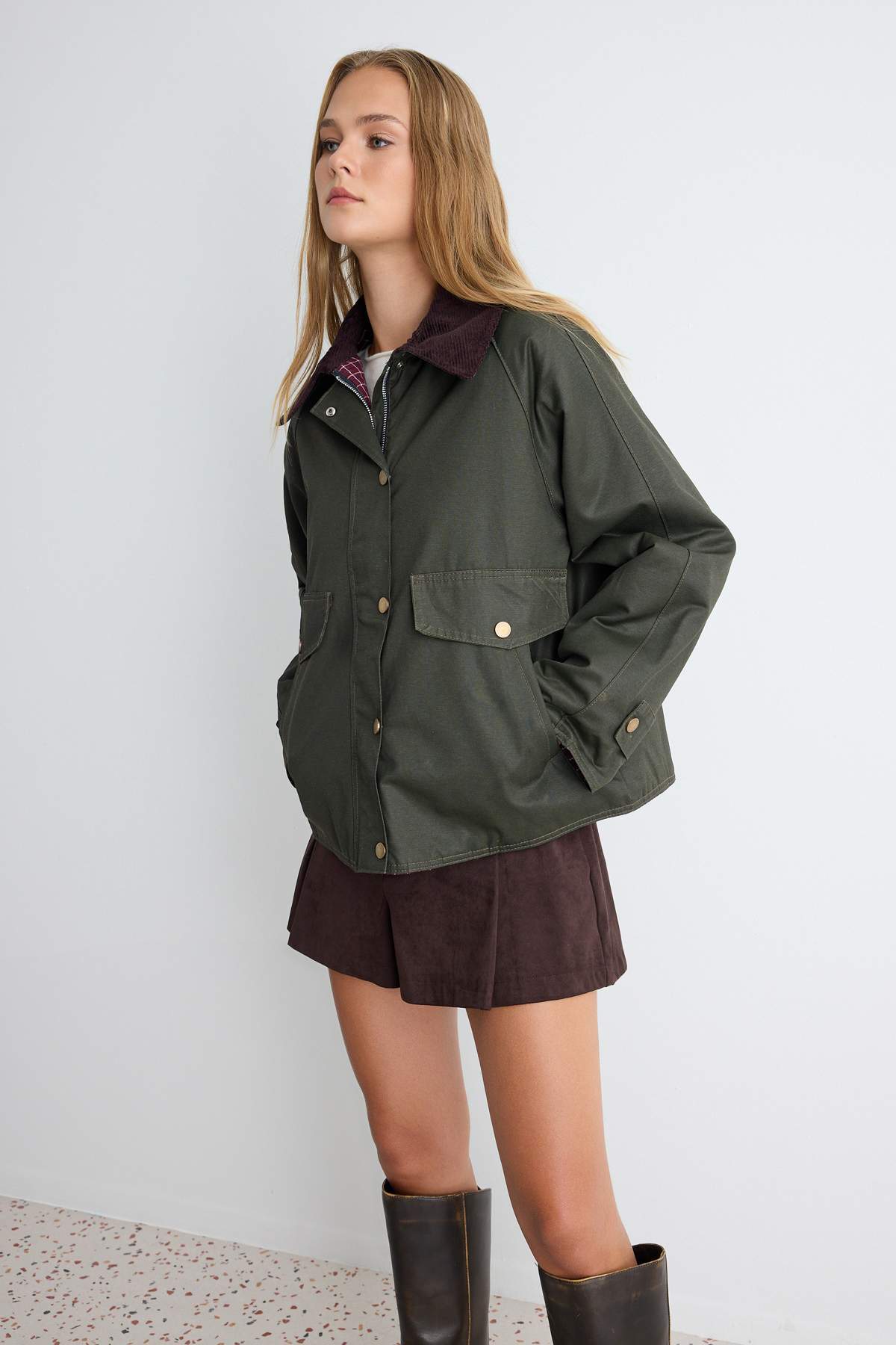 Kaputi TWOSS26MO00011 - khaki [djesi-src-afe034aaa7a658097fb76ee966a39eefb2cdaf4db6b661419f3aca55f23ddfdf]