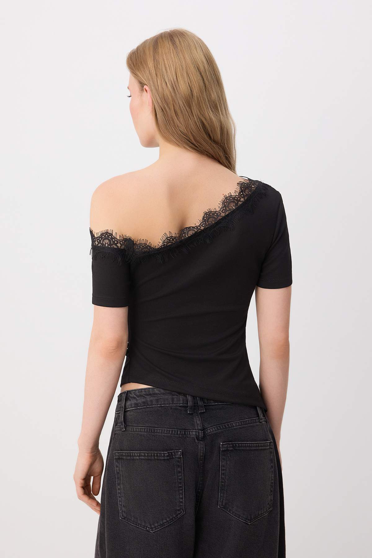 Bluze TWOSS26BZ00880 - crna
