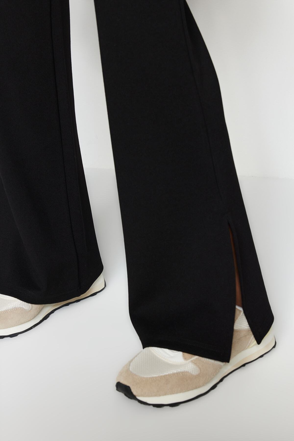 Pantalone TWOSS23PL00134 - crna [djesi-src-3a8d1ee7ace975ec1b8713153941ae9e29479cdfac350a29e89860f6bc2a9c3e]
