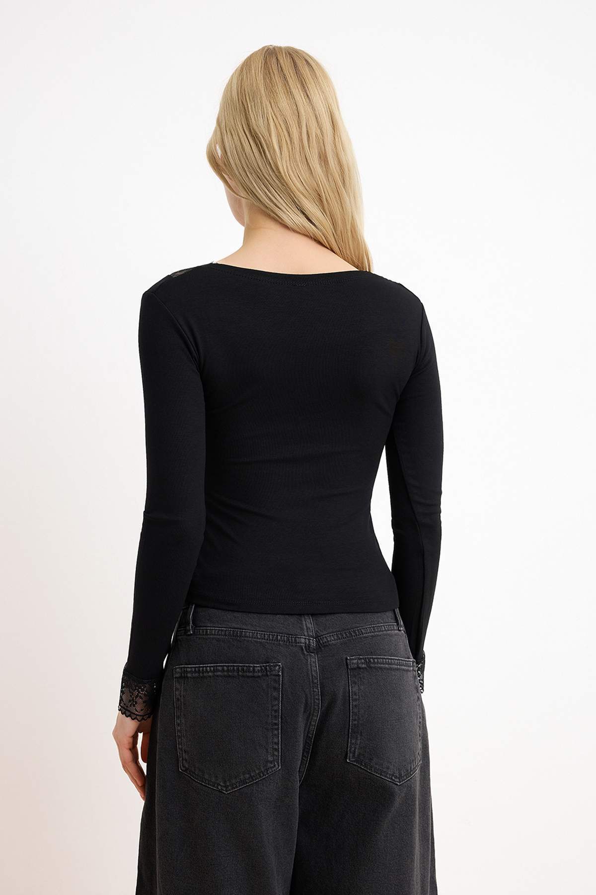 Bluze TWOSS26BZ00637 - crna