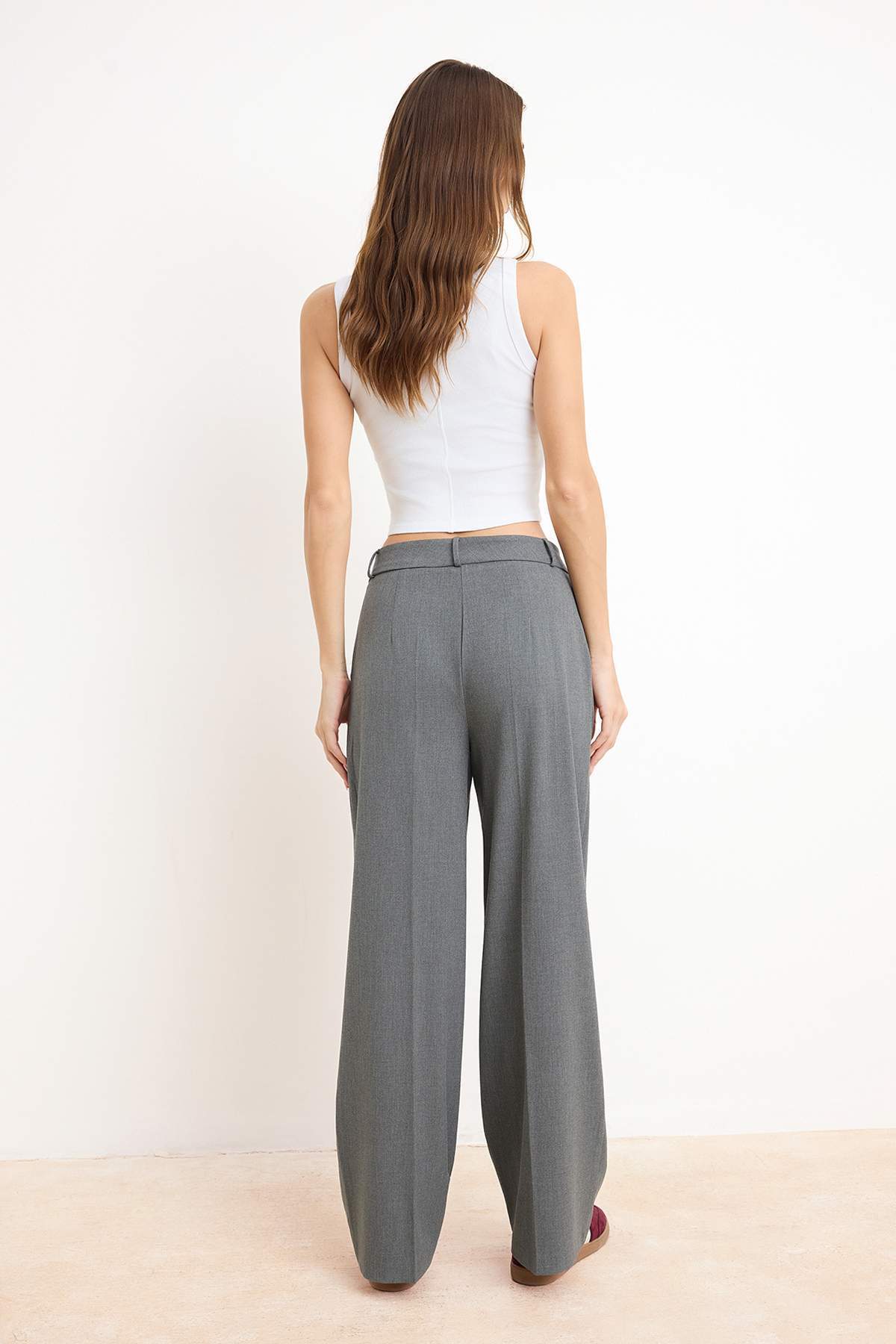 Pantalone TWOSS23PL00062 - siva [djesi-src-5a06fbc923e86c6852946220202fd46b3880092efc4665d7c45f739e6b8e1389]
