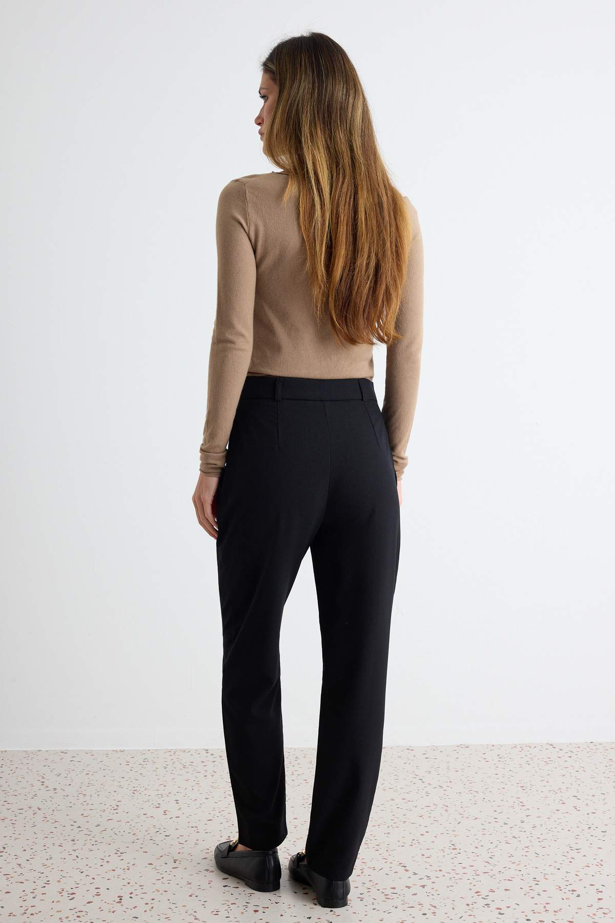 Pantalone TWOSS22PL0280 - crna [djesi-src-2df66d4c37304b4a10ec0bc3a8ce5fdd8a85f23bfb378b2a89c8d8604cfc2d0e]