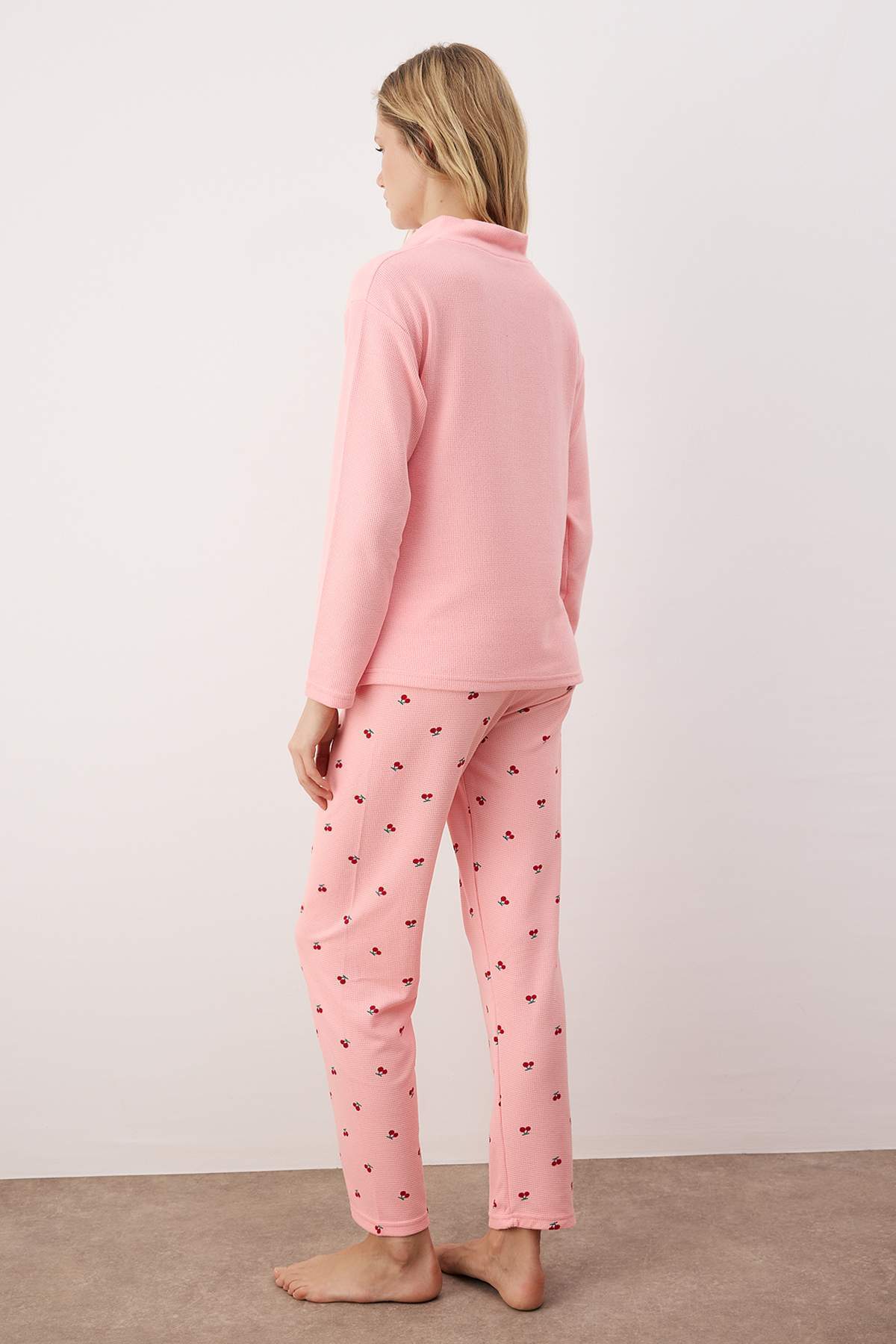 Kompleti THMAW26PT00186 - roze