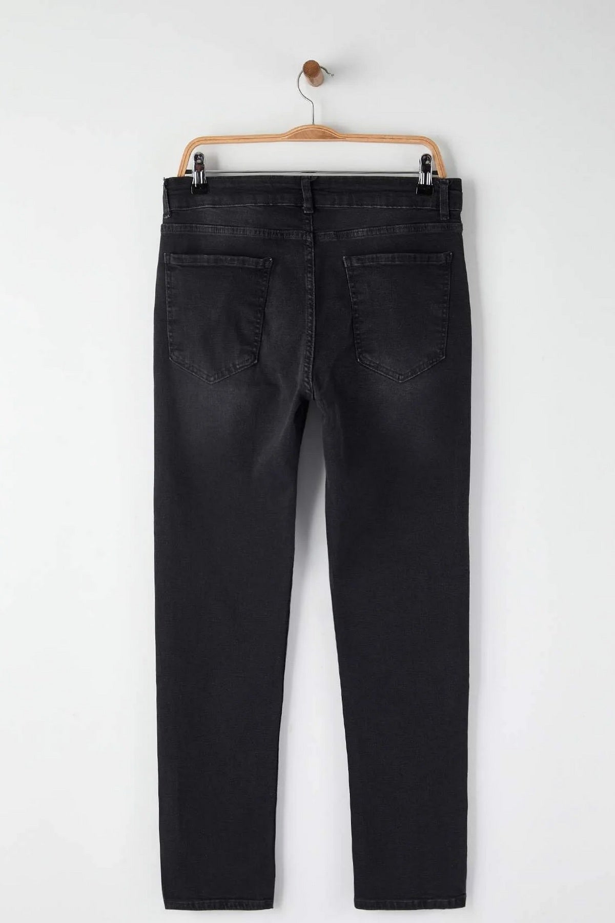 Jeans TMNAW23JE00036 - siva [djesi-src-6d4a3fdb2280ec12eacbcdd273639a4e9e400db88f33a60f139bf8c73ce7971c]