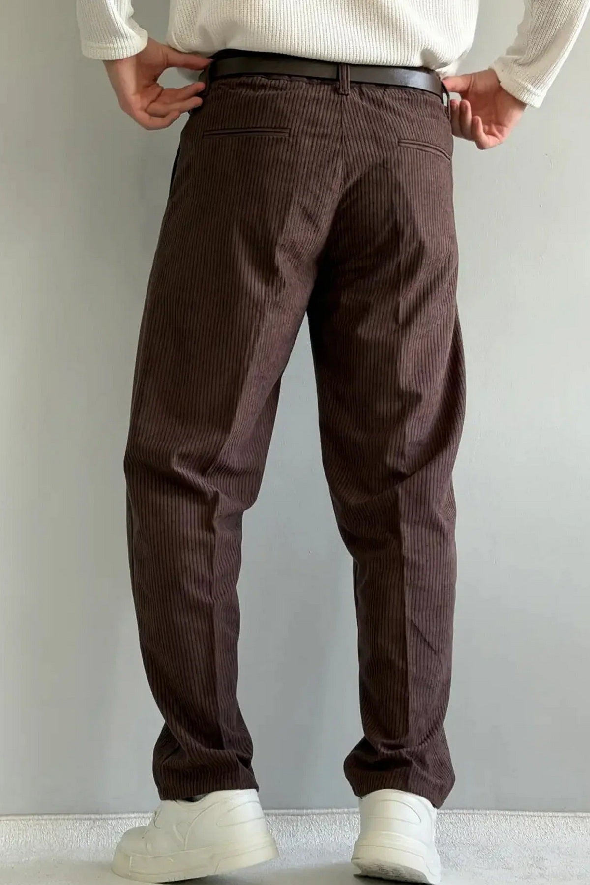 Pantalone TMNAW26PL00022 - braon [djesi-src-6995d83bbbd3b41cc57d1ee24af75cb433a91be29a7f2e1fb7619361c2af5c6a]