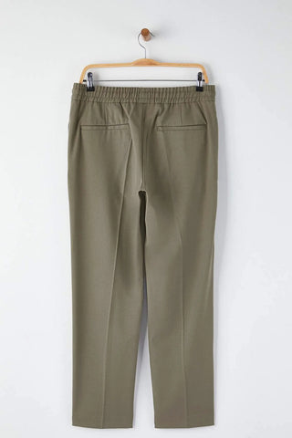 Pantalone TMNAW26PL00010 - siva [djesi-src-d5ba5368abfcfcc0ba9e49c3bdccb5a6d21651e7abd637836a7706aadfaf32fb]
